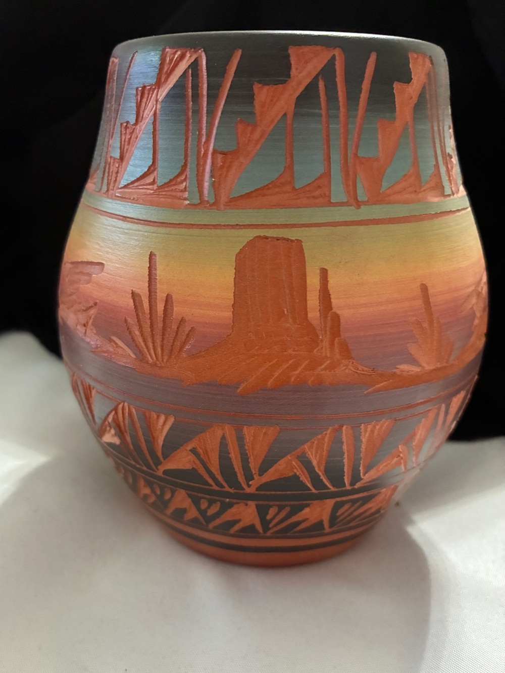 Mesa Verde Pottery Native American Hand-Carved Vase Signed 4.75” Cortez Colorado